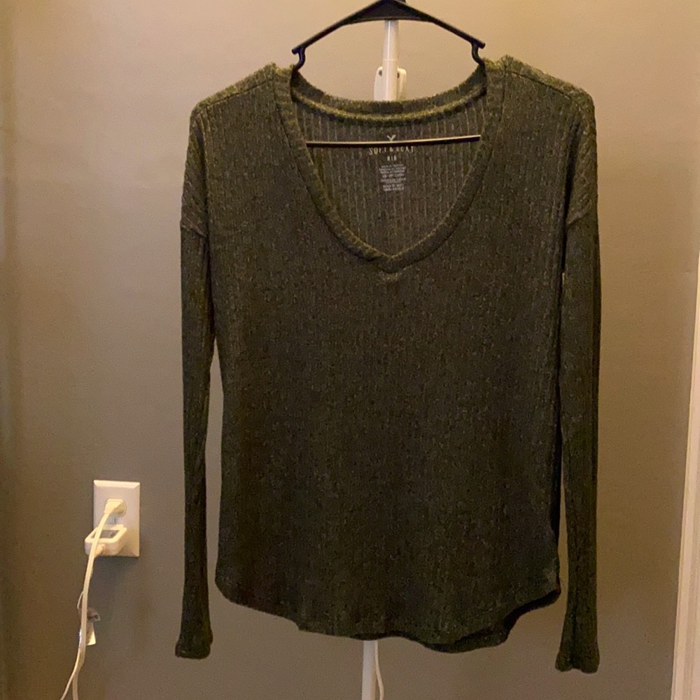 *3/$10* American Eagle Women’s Lightweight V-Neck Sweater